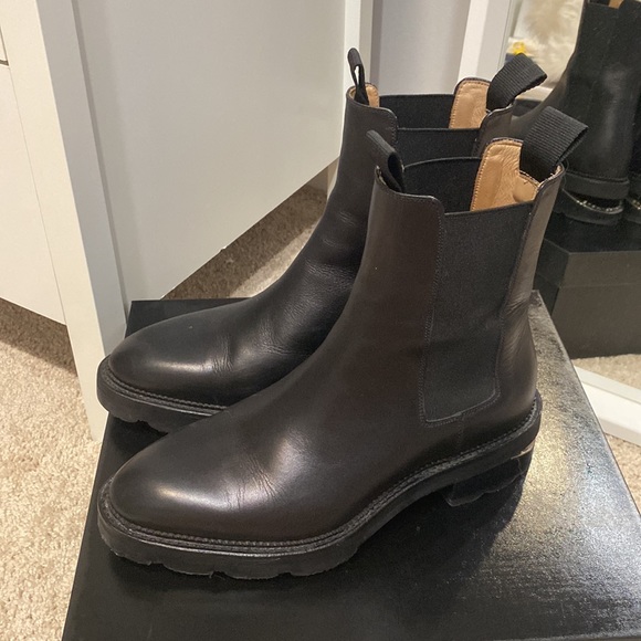 ALEXANDER WANG ankle boots
Black Andy Boots - Picture 6 of 13